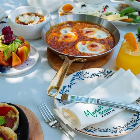 Inone Bitez Отель *